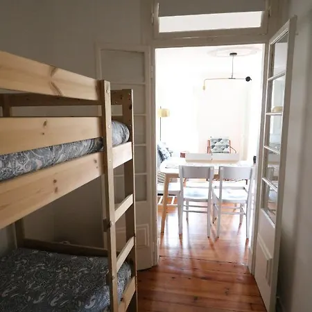 アパート Santa Catarina - Charming リスボン